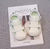 Verão 2026 Sola Macia Bebê Novos Sapatos de Caminhada Antichoque Sapatos para Bebês e Crianças Pequenas Sapatos Casuais Infantis Sapatos para Meninos e Meninas