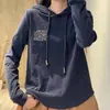 Camiseta básica de manga longa com capuz estilo vintage para outono e inverno 2022, macia, confortável, versátil, top moletom casual