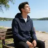 Chaqueta de Protección Solar Elástica de Nylon de Seda de Leche para Primavera y Verano Chaqueta Fina con Capucha para Hombre Chaqueta Casual para Hombres de Mediana Edad