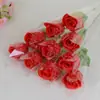 Rosa Vermelha Barata Botão de Primavera Único Flor Artificial DIY Decoração de Sala de Estar Enfeites Flor de Seda Flor de Plástico Flor Seca Outro