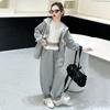 Traje Deportivo de Otoño para Niñas 2025 Nuevo Chaqueta Cárdigan de Encaje de Primavera y Otoño para Niños Pantalones de Pierna Ancha para Niñas Conjunto de Dos Piezas
