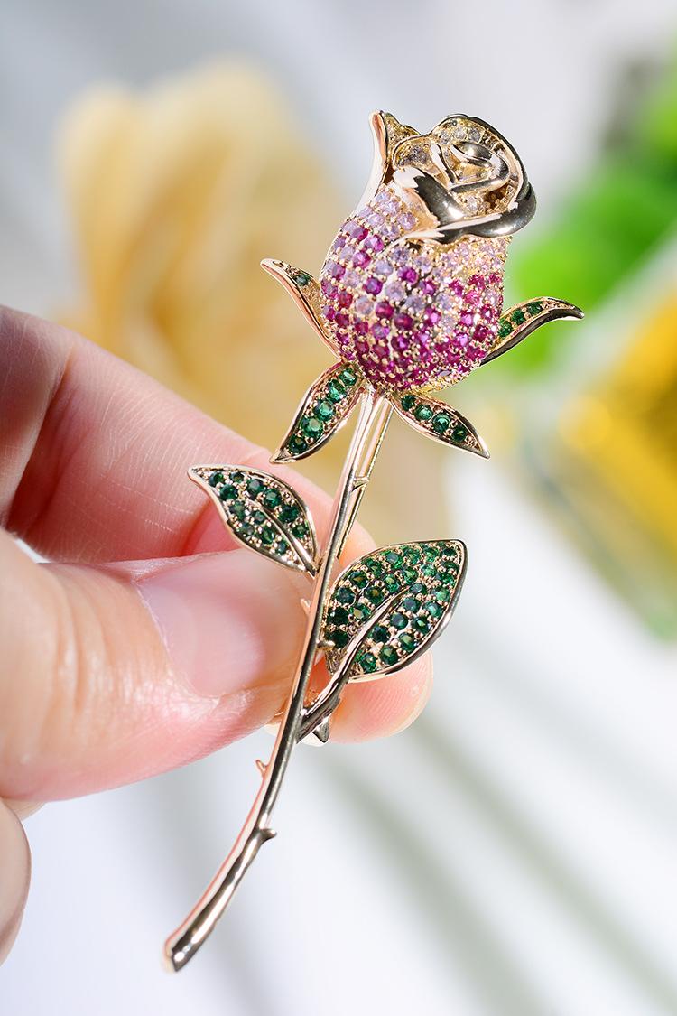 玫瑰花胸针