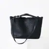 2026 Nuevo Diseño Original Tejido de Nicho Bolso Tote de un Hombro Gran Capacidad Bolso de Nicho para el Trabajo Debajo del Brazo Bolso para Mujer