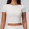 Top deportivo de yoga cepillado con textura cremosa para mujer, camiseta de fitness transpirable y amigable con la piel de manga corta ajustada para mujer 2551