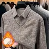 Camiseta de manga longa com lapela, estilo duas peças falsas, com veludo quente, masculina, nova para o inverno de 2026, cor sólida, camada base, camisa polo masculina