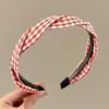 Diadema trenzada retorcida para mujer, nuevo estilo 2026, adecuada para uso diario, pinza para el cabello, diadema, nuevo accesorio para el cabello para lavarse la cara