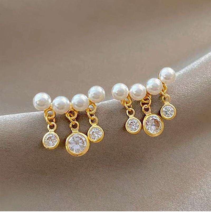3个珍珠+水晶吊坠耳环_01.jpg