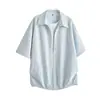 Camisa Masculina de Manga Curta Patchwork Listrado Falsa Duas Peças, Camiseta Fresca de Seda de Gelo de Manga Meia-Manga para o Verão, Camisa Casual Versátil Estilo Americano