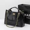 Bolso Grande para Mujer de Cuero Escarchado con Cadena Bolso Tote Gran Capacidad Otoño e Invierno 2025 Nuevo Bolso Acolchado con Cadena Hombro Único Diagonal