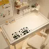 Novo Tapete de Mesa Desenho Animado Fresco 2025, À Prova d'Água, Resistente a Óleo, Lavável, Tapete de Mesa para Estudo de Estudante