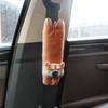 Almohadilla para el hombro del cinturón de seguridad del coche, bonita almohadilla larga con dibujos animados para el hombro, para hombres y mujeres, suministros de decoración interior del coche.