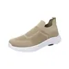Zapatos casuales de punto ligeros y transpirables, antideslizantes, de suela blanda, para hombre, modelo nuevo de primavera, slip-on, cómodos, estilo "dad shoes"