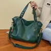Bolsa feminina 2023 outono nova bolsa estilo coreano bolsa de mãe de meia-idade estilo ocidental bolsa de ombro simples bolsa mensageiro
