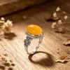Anillo Artístico Retro de Plata con Carácter Anillo de Plata S925 Incrustado con Ámbar Abierto Ajustable Nuevo Estilo Nacional Retro Chino Anillo para Dedo Índice