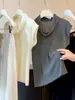 Nuevo estilo de principios de otoño, elegante top de punto sin mangas con cuello de volantes para mujer, corte ajustado y favorecedor para la figura con mangas cruzadas