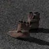 Botines Cuadrados de Dos Vías Estilo Retro First Encounter para Mujer 2026 Otoño Nuevo Estilo Hebilla de Cinturón Tacón Grueso Botas de Moda