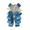 Banquete de Bodas para Hombre de Gama Alta Estilo Británico Lazo Flor de Pedrería Cuello Florido Corbata de Lazo Traje Formal Cuello Flotante Profesional Flor