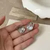 Pendientes de Perla Estilo Coreano Francés Elegante con Cierre de Plata 925 Pendientes de Gama Alta Corazón Flor Pendientes Versátiles para Mujer Venta al por Mayor