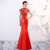 Novo Vestido de Noite de Verão do Fabricante, Slim e Elegante, Vestido Vermelho Cauda de Peixe Bordado para Passarela