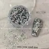 Nuevos Accesorios para Uñas, Polvo de Brillo Mezclado de Cuatro Colores, Sensación de Alta Gama Fresca y Elegante, Mismo Estilo que Salón de Uñas, Polvo de Brillo Poligonal