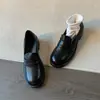2026 Estilo Coreano Bico Redondo Estilo Britânico Mocassins Simples Corte Profundo Salto Grosso Sapatos Únicos Para Ir ao Trabalho Slip-ons Retrô Sapatos Pequenos de Couro