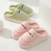 Pantuflas de algodón con suela gruesa para mujer para otoño e invierno, uso en casa, cálidas para interiores de pareja, lindas, antideslizantes, pantuflas de algodón para hombre al por mayor