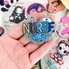 Patch de Acrílico com Animação de Desenho Personalizado Exclusivo Patch de Letra de Animal Princesa Chaveiro Shaker Emblema