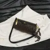 Bolsa de mão feminina transfronteiriça 2026 nova com estampa color-block cilíndrica para o dia a dia bolsa transversal moderna tendência bolsa de ombro versátil