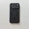 Capa magnética de cobertura total com toque de pele adequada para iPhone 17 Pro Max, capa de celular macia anti-queda de cobertura total para Apple 17 Pro