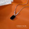 Collar cuadrado de estilo japonés y coreano para mujer, novedad de 2024, con diseño de explosión, temperamento simple, colgante de plata rota, ideal como regalo de novia.