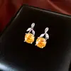 Set de Aretes y Collar de Anillo Abierto de Flor Redonda de Zircón Lujo Ligero Moda de Alta Gama Temperamento Exquisita Joyería para Mujeres