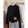 Camiseta Térmica de Fleece Escovado de Manga Longa para Mulheres com Barra Curva e Design de Espinha de Peixe, Camada Base Aconchegante Engrossada para Outono e Inverno
