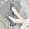 2023 Nova Moda Outono Bico Fino Fivela Quadrada Elegante Salto Baixo Camada Única Couro Bovino Sapatilhas Mocassins Sapatos de Trabalho