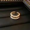 Anillo Geométrico de Circonita Vintage Nicho de Gama Alta Anillo para Dedo Índice Moda Retro Joyería de Lujo Ligero para Mujeres