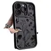 Capa de celular de silicone para Apple 15 Pro Max com padrão floral e de folhas pretas, capa protetora macia à prova de choque para iPhone 17 atacado