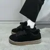 Mocassins Pretos Espessos Tendência de Nicho para Mulheres, Tênis Casuais Versáteis Estilo de Rua Estudante Retrô, Novo Modelo 2026