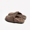 Mules de Lã Estilo Coreano Birkenstock para Mulheres em Estoque, Uso Externo, Novidade Outono e Inverno 2025 Chinelos de Algodão Peludo com Solado Grosso