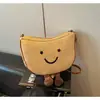 Bolsa Pequena com Rosto Sorridente Fofo para Mulheres, Nova Bolsa de Palha Trançada Estilosa de Desenho Animado, Bolsa de Ombro Único Transversal Atacado
