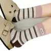 Calcetines de Punto Bloque de Color para Mujer, Calcetines de Media Pantorrilla Estilo Coreano de Doble Aguja con Micro-Presión, Etiquetas de Tela con Letras, Calcetines Holgados Versátiles a Rayas Estilo Ins