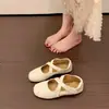 Zapatos Mary Jane de Corte Bajo con Punta Redonda Estilo Retro para Mujer 2026 Nuevos Planos de Ballet Casuales Versátiles Cómodos con Velcro