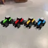 Llavero creativo de mini coche deportivo de fricción, coche de aleación con puertas que se abren, accesorio para mochila infantil, regalo de coche