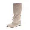 Botas Martin de cuero suave retro con punta fina, patchwork de cuero, cordones, para mujer, otoño 2026, con aumento interno de altura, adecuadas para todos los tamaños de pierna, botas de moda
