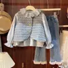 Conjunto de Tricô Xingyuan Infantil Primavera e Outono Jaqueta Doce com Laço para Meninas Calças Flare Conjunto de Duas Peças Estilo Chanel Infantil