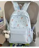 Mochila suave y linda de color azul claro relajante con estampado de oso de dibujos animados, perfecta para estudiantes enérgicos, picnics y sesiones de fotos
