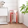Banco de Plástico para Uso Doméstico, Banco Quadrado Espessado para Sala de Estar e Sala de Jantar, Banco Empilhável, Moderno e Criativo, Disponível em Várias Cores