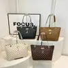2025 Nuevo Bolso Presbópico de Otoño e Invierno Bolso Tote de Gran Capacidad de un Solo Hombro Bolso de Mujer Admite Venta al por Mayor por Lotes Mixtos Grandes