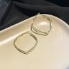 Pendientes de moda estilo coreano de plata 925, suministro para puesto de mercado nocturno, pendientes populares en línea para mujer, venta al por mayor