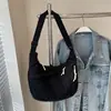 Bolso Bordado Acolchado de Moda para Mujer 2024 Nuevo Algodón Moda Bolso de Mujer Bolso de Hombro Cruzado de Moda Gran Capacidad Bolso Dumpling