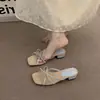 Primer encuentro con las sandalias de verano de tacón grueso, de una sola tira, color nude, estilo francés, zapatos de hada para combinar con vestidos, tiras finas para usar al aire libre, estilo de noche