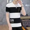 Camiseta de Verano Nueva Rayada Estilo Coreano para Hombre Cuello Redondo Moda Masculina Camiseta Estampada Venta al por Mayor